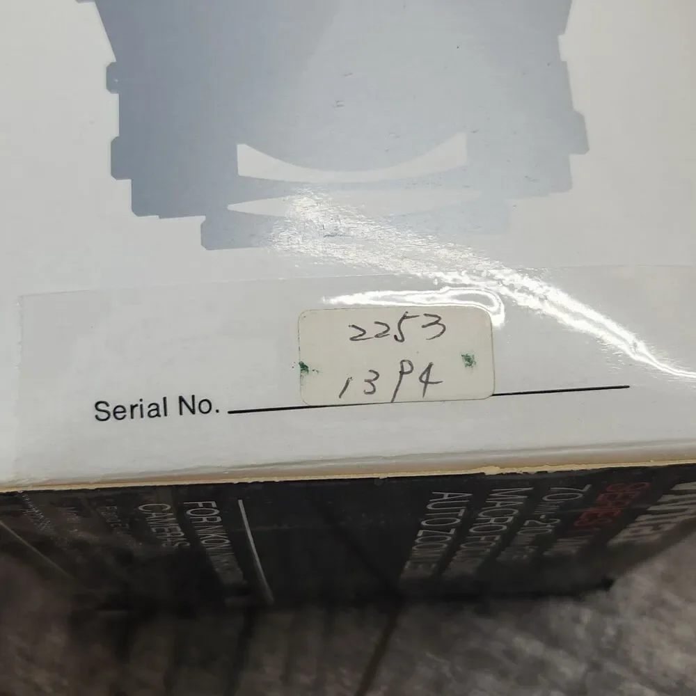 Vivitar Series 1  70-210mm f3.5 Lens for Nikon N/F w/ Box, Caps & Case 67mm